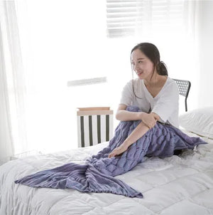 Quirky mermaid tail blanket <3 | Surfersandyogis