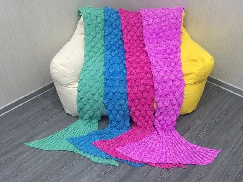 Quirky mermaid tail blanket <3 | Surfersandyogis