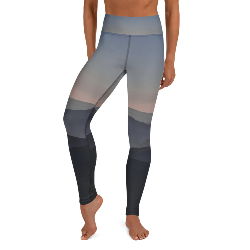 Mountain print yoga pants - Yoga Leggings – Surfersandyogis