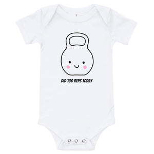 Crossfit and weight lifting baby clothes - Mom positivity baby bodysuit - Weight training mom - crossfit mom - bodysuit / babygrow / romper