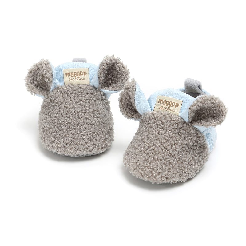 Super cute fuzzy baby shoes