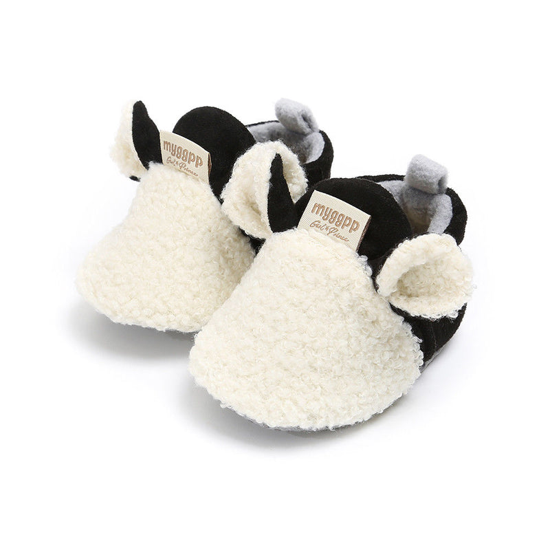 Super cute fuzzy baby shoes