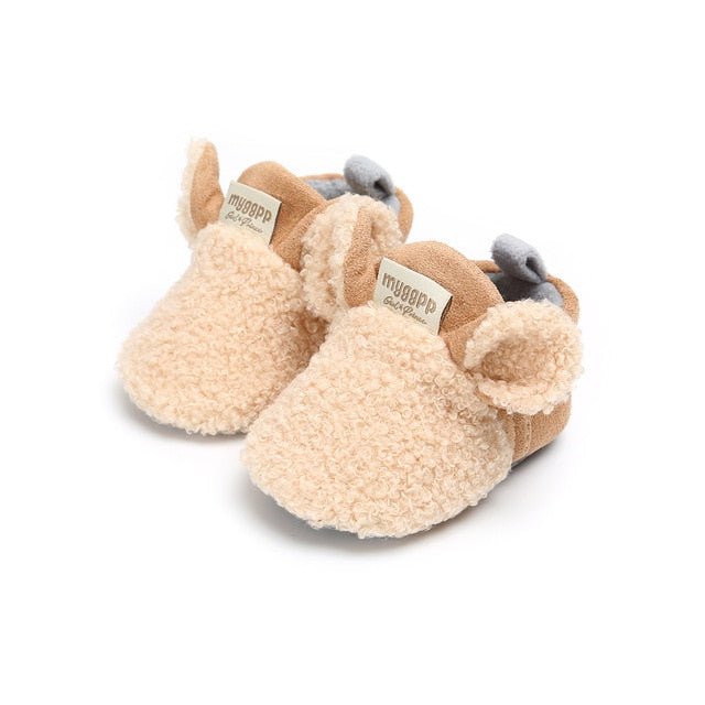 Super cute fuzzy baby shoes