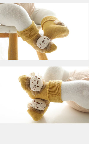 Super-cute baby animal socks