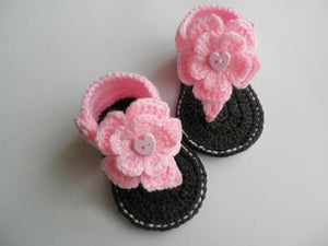 Crochet cotton baby flip-flop sandals