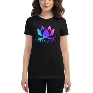 Rainbow lotus yoga shirt in black - Rainbow lotus yoga t-shirt